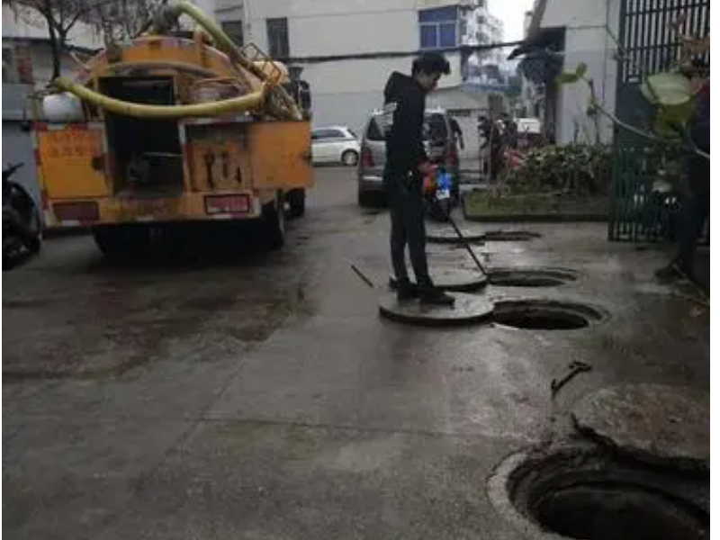 北京门头沟专业抽粪清理化粪池高压清洗管道污水井
